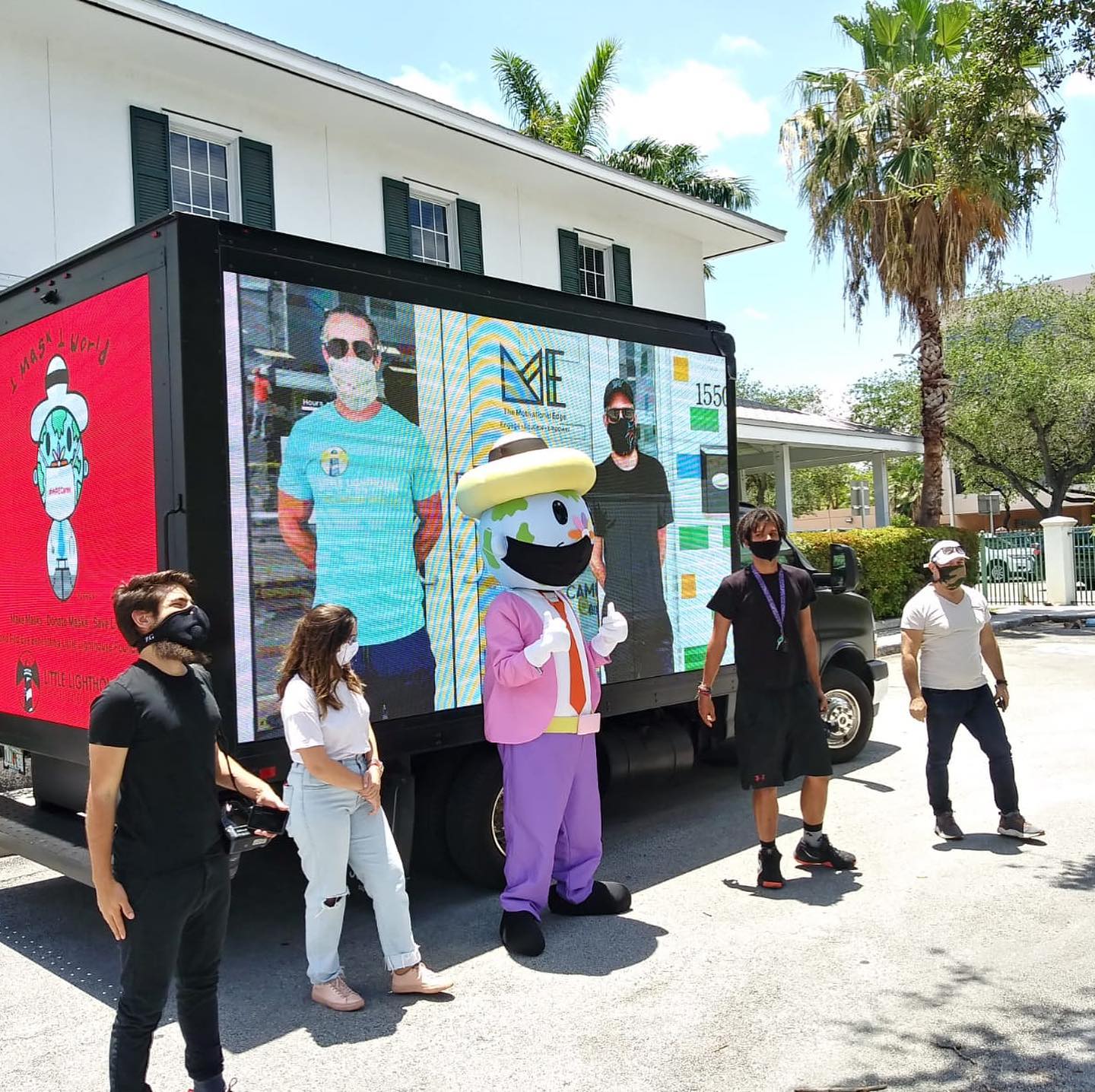 Digital Mobile Billboards and LED Trucks: The New Age of Advertising