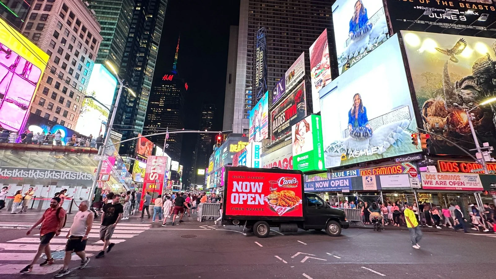 Billboard Truck Rental: Everything You Need to Know Before Booking